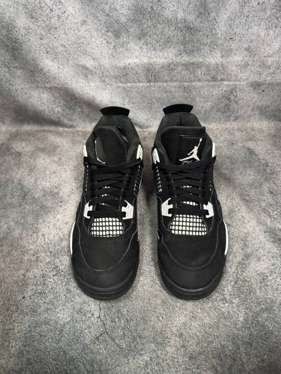 Size 6.5Y | Jordan 4 White Thunder No Box | Pre-Owned